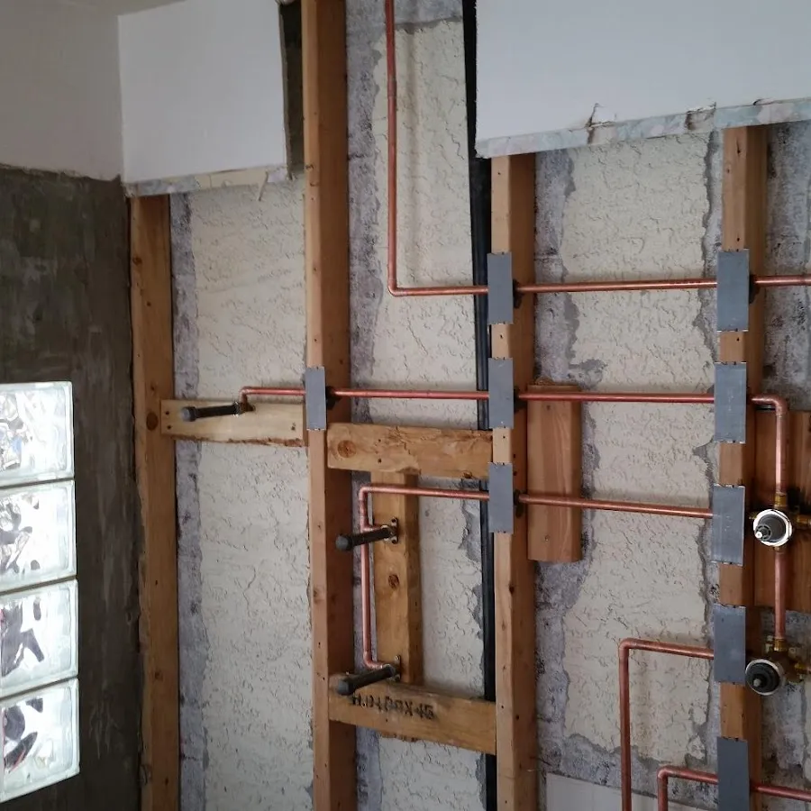 Copper pipe installation for Burst Pipe Repair in Montevideo